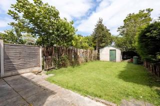 Spacious & Bright 3 Bedroom House in St Helens - 4