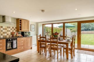 3 Bed in Newport oc-74209 - 5