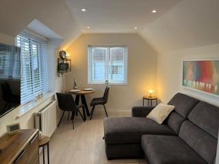 The Old Bakehouse - Cosy, quirky & upside down coastal retreat - 8