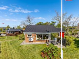 Holiday Home Wrange - 100m to the fjord by Interhome - 0