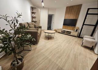 Freya Studio - 0