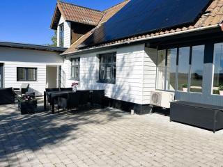 Holiday Home Aaro - 275m from the sea by Interhome - 1