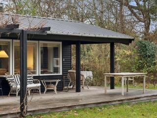 Holiday Home Naema - 1km from the sea by Interhome - 4