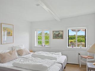 Holiday Home Olufdine - 350m from the sea by Interhome - 1
