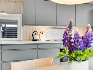 Holiday Home Sylvelin - 40m from the sea by Interhome - 5