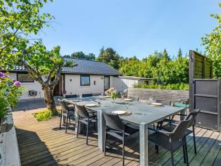 Holiday Home Isalie - 300m from the sea by Interhome - 2