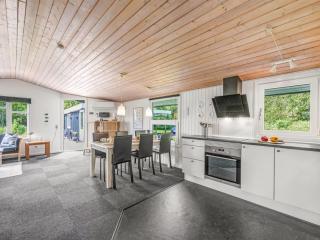 Holiday Home Wigman - 450m to the fjord by Interhome - 1