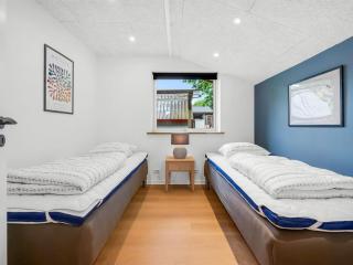 Holiday Home Aischa - 1-5km from the sea by Interhome - 2