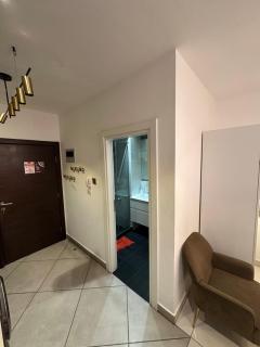 Embassy Luxury Suites - 7