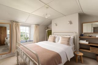 Tinner's Cottage - 7