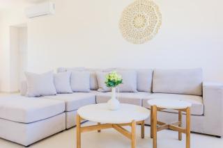 Resitour - Aphrodite Beachfront - Pírgos Psilonérou - 5