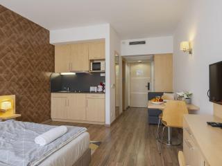 Studio Holiday Club 3 by Interhome - 8