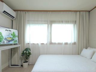 Stay Seoul Stay - 8