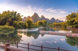 L'Eau Vive de Qixi Meidi - A riverfront infinity pool & a café nestled in the woods and an uniquely romantic venue for destination weddings in Yangshuo - English Speaking & Tailor-Made Tour Services - 1