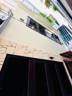 Kim Hi Homestay - Vĩnh Khánh Food Street - Near District 1 - 9