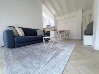 Sweet & Home - 6