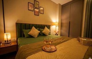 Studio 42 apartment on golf course road - 1