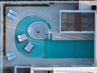 The Landmark Villas & Spa - 2