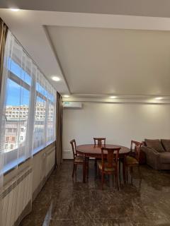 Perfect location - 4