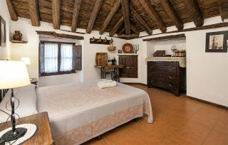 Stunning Home In Alcala La Real - 3