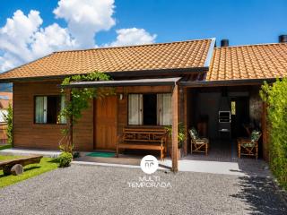 Casa Completa | 2 Suítes + Jardim com Fogo de Chão - 2