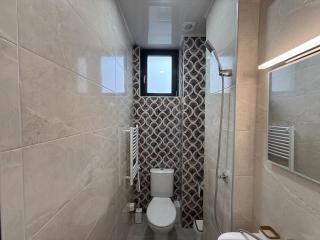 Panoramic Terrace Apartment with Elevator Access - 5