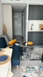 Designer aparment in Palace Complex Seafront Batumi - 7