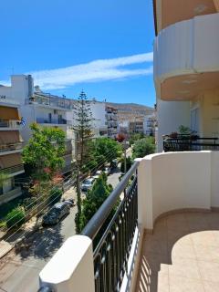 Glyfada Modern and Comfortable Apartment - 7