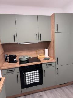 Cozy Apartment - 1