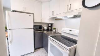 Limoilou 4 Guests AC Free Parking 5 min DT - 3