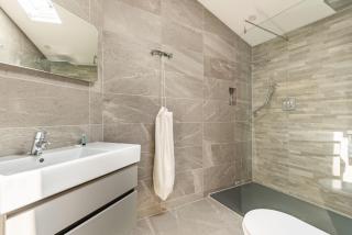 White Star Cottage - 1