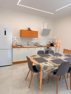 Thea Suite & Loft - 2