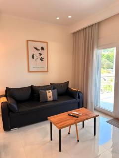 Thea Suite & Loft - 5