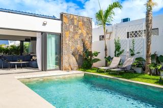 Villa Solis - Elegant & Modern Private Pool Escape - 0