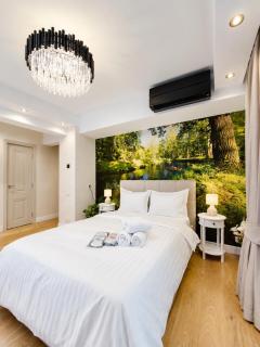 City Center Luxury Boutique Apartment - 9