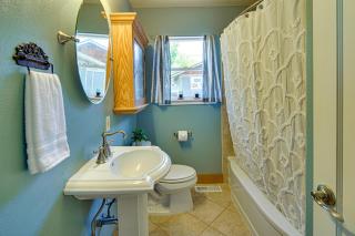 Rhubarb Cottage - Entire house Dog Friendly! - 6