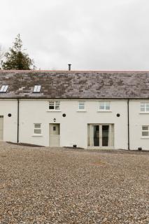 Moore Lodge - 2