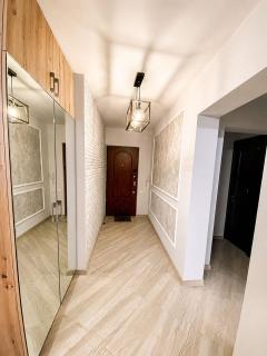 Sunny and Comfortable Apartment - 4