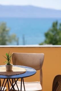 Lungomare Beachfront Apartment - by EKA Luxury Apartments - 9