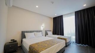 Blue Serenity Hotel - 2