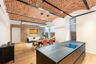 Grand Courtyard Residence - 8