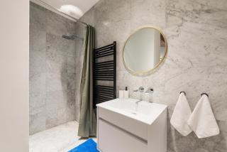 Grand Courtyard Residence - 2