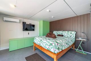 Cozy Secret Beach Getaway w Pool Iguana Casita - 2