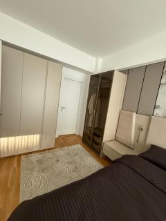 East Gate Premium Stay - 1