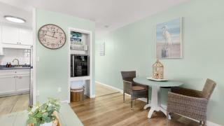 Shore Thing Studio Stay - 1