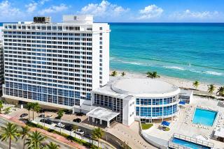 SeaStays Apartments - 0