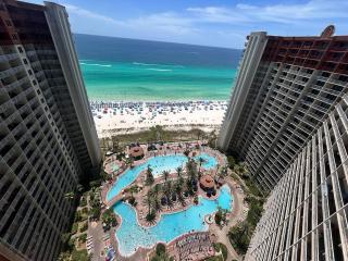 Stunning gulf front condo- sleeps 10 - 3
