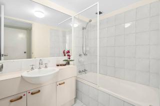 Pumicestone Apartments Unit 6 - 5