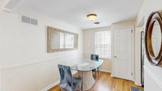Rehoboth Beach Gem - Porch Washer & Dryer Walk to Beach - 4