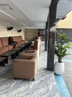 Goldstep hotel Okpaka - 5